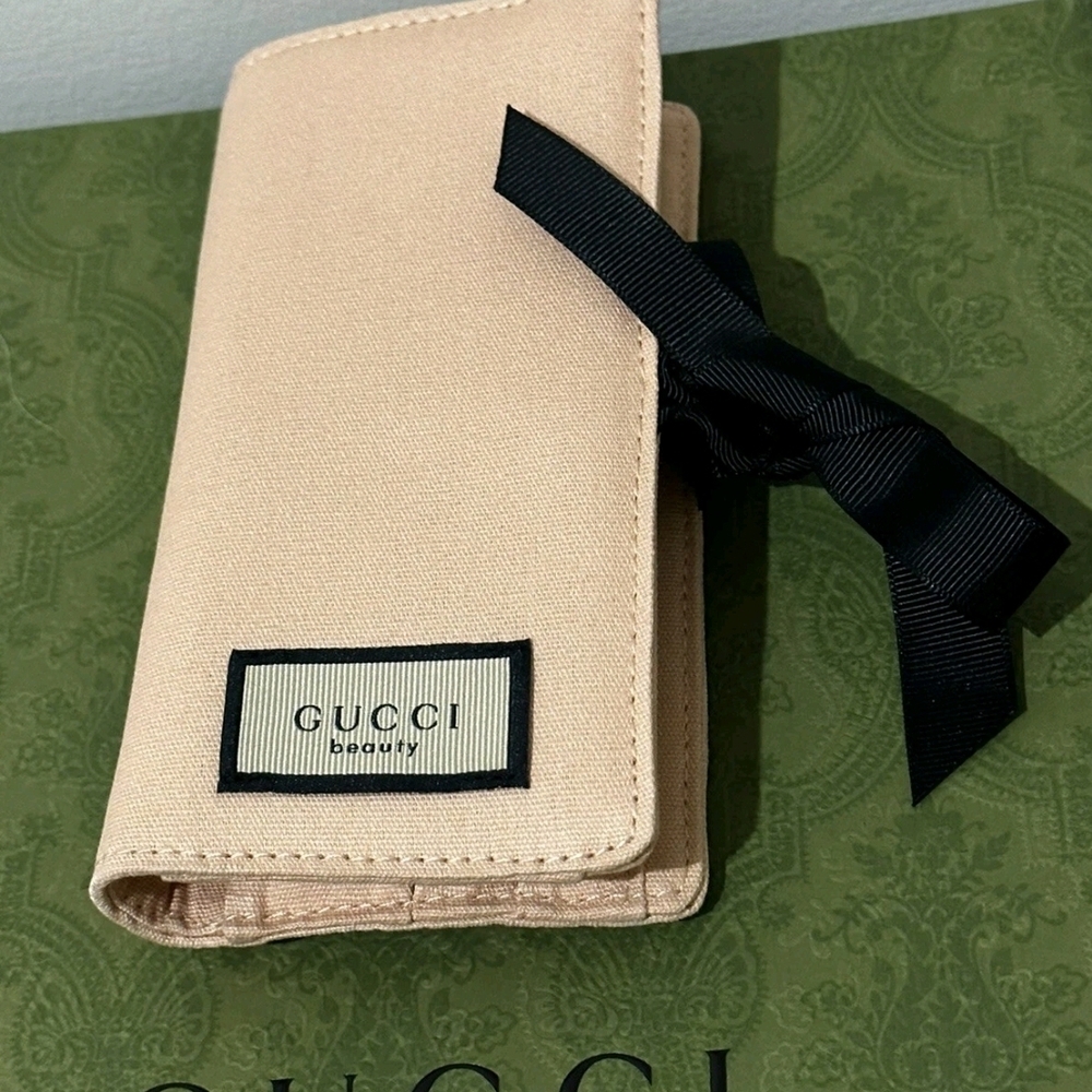 Gucci Beauty Travel Makeup brush Set Case